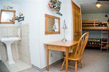 Stone Mill Hotel & Suites Lanesboro Экстерьер фото